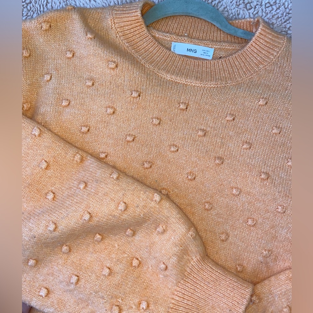Mango Orange  Sweater Size L